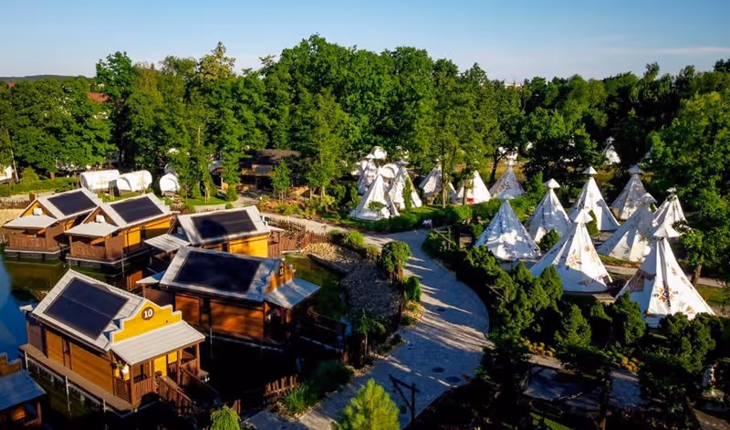 Western Camp Resort